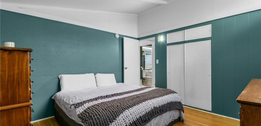 Homes for Sale in Kansas City, MO 64118 | 5708 N Woodland Avenue