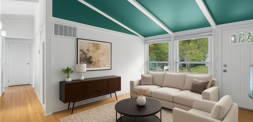 Homes for Sale in Kansas City, MO 64118 | 5708 N Woodland Avenue