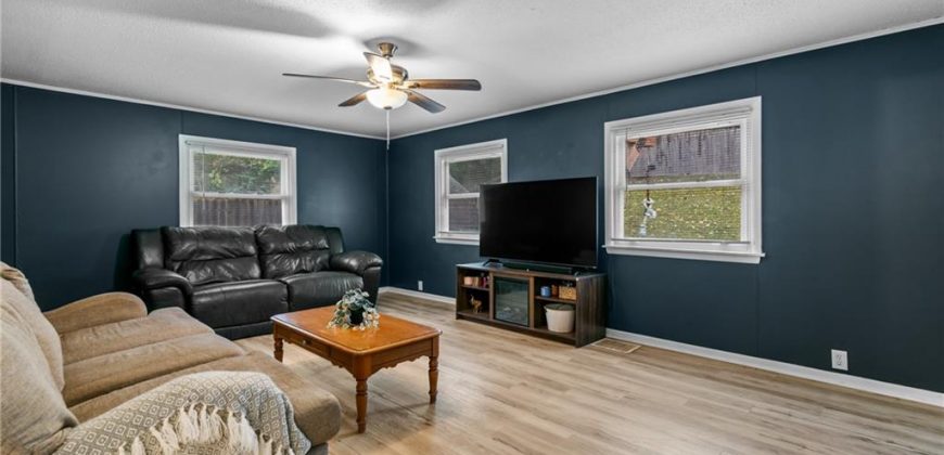 Homes for Sale in Kansas City, MO 64118 | 5708 N Woodland Avenue