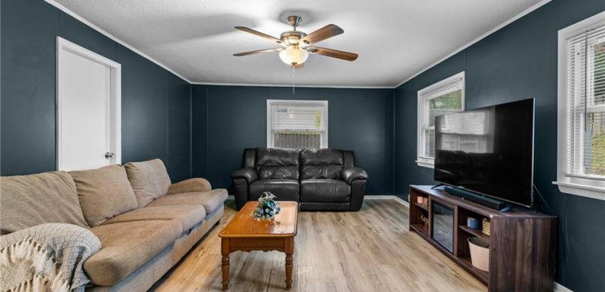 Homes for Sale in Kansas City, MO 64118 | 5708 N Woodland Avenue