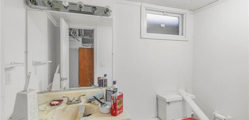 Homes for Sale in Kansas City, MO 64152 | 7702 NW Fawn Avenue