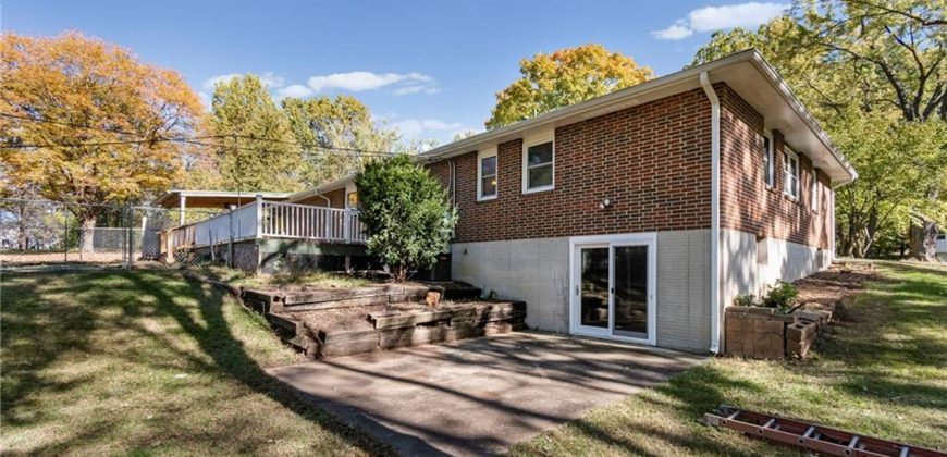 Homes for Sale in Kansas City, MO 64152 | 7702 NW Fawn Avenue
