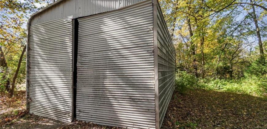 Homes for Sale in Kansas City, MO 64152 | 7702 NW Fawn Avenue