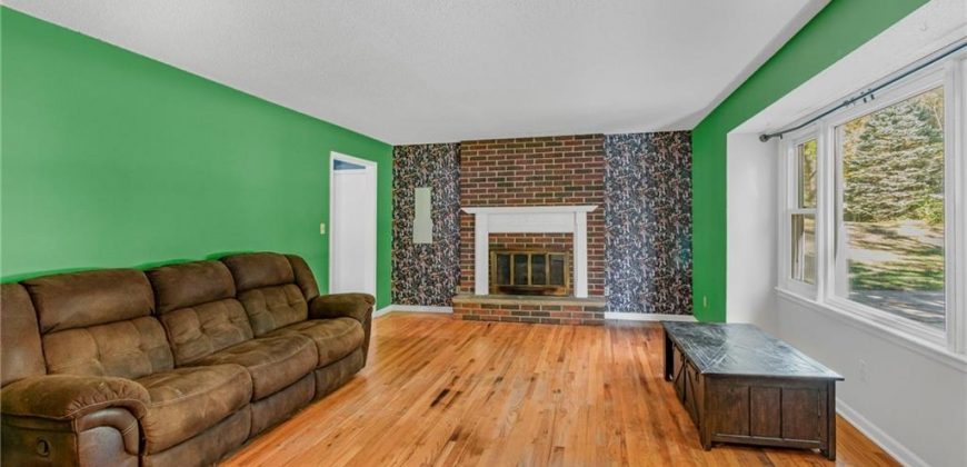 Homes for Sale in Kansas City, MO 64152 | 7702 NW Fawn Avenue