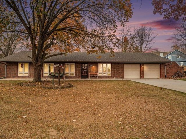 Homes for Sale in Kansas City, MO 64153 | 8508 NW Atkins Court