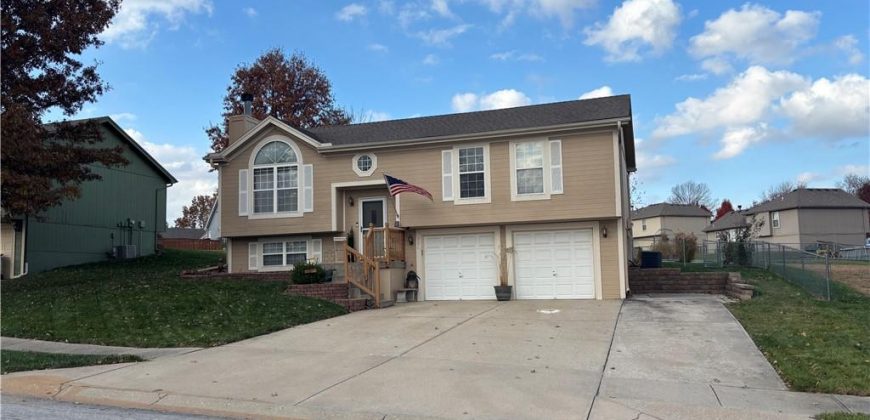 Homes for Sale in Kearney, MO 64060 | 806  Pine Crest Avenue