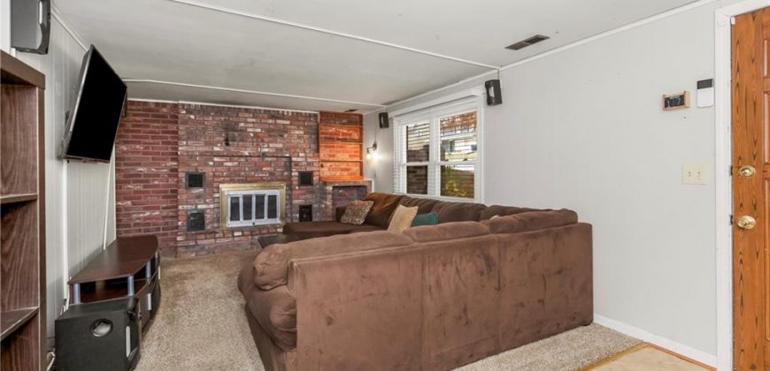 Homes for Sale in Kansas City, MO 64119 | 5629 N Manchester Avenue