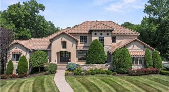 Homes for Sale in Kansas City, MO 64116 | 4501 N Hickory Lane