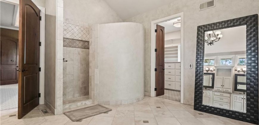 Homes for Sale in Kansas City, MO 64116 | 4501 N Hickory Lane