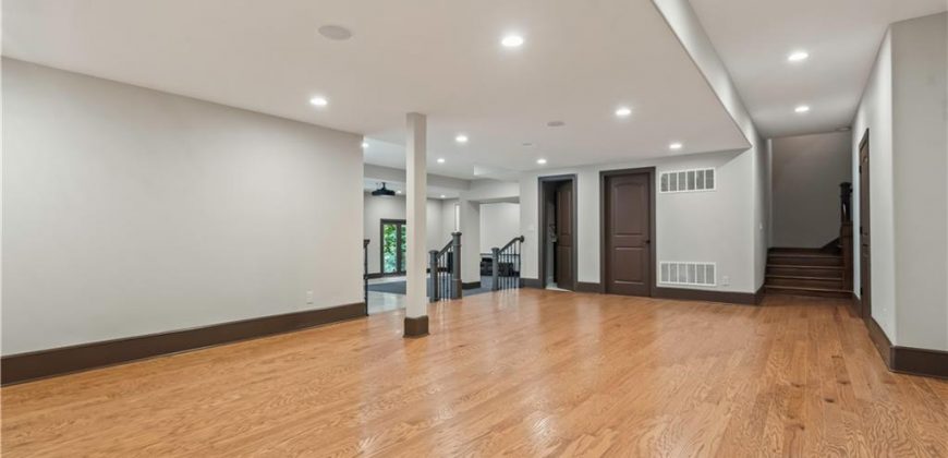 Homes for Sale in Kansas City, MO 64116 | 4501 N Hickory Lane