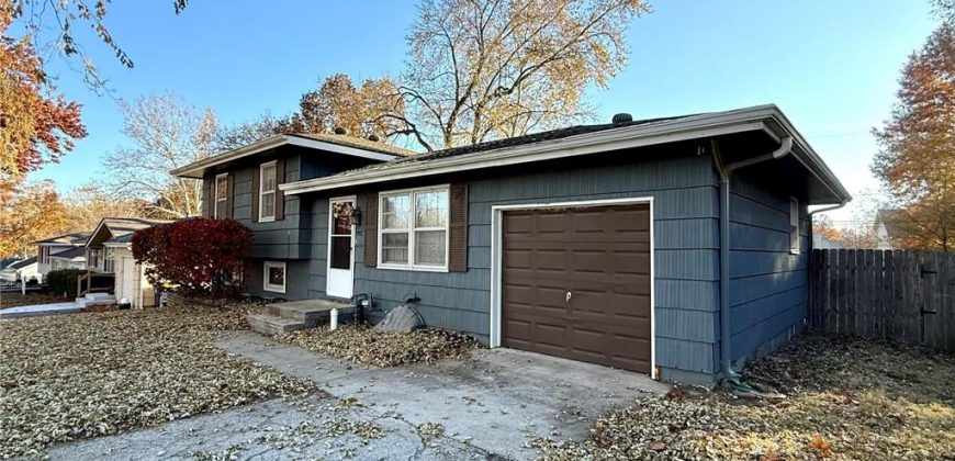 Homes for Sale in Kansas City, MO 64152 | 7407 NW 75th Street