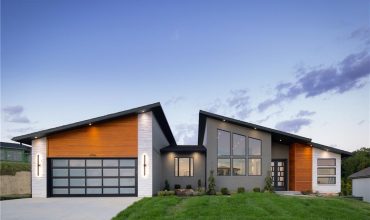 Homes for Sale in Riverside, MO 64150 | 2150  Palisades Drive