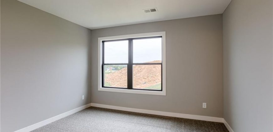 Homes for Sale in Liberty, MO 64068 | 1989  Longview Drive