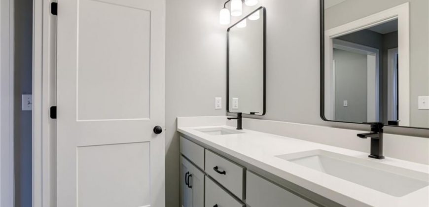 Homes for Sale in Liberty, MO 64068 | 1989  Longview Drive