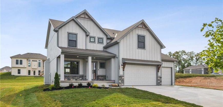 Homes for Sale in Liberty, MO 64068 | 1985  Longview Drive