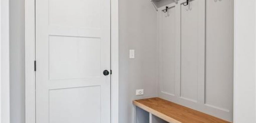 Homes for Sale in Liberty, MO 64068 | 1985  Longview Drive