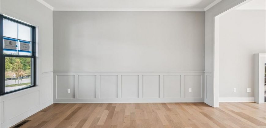 Homes for Sale in Liberty, MO 64068 | 1985  Longview Drive