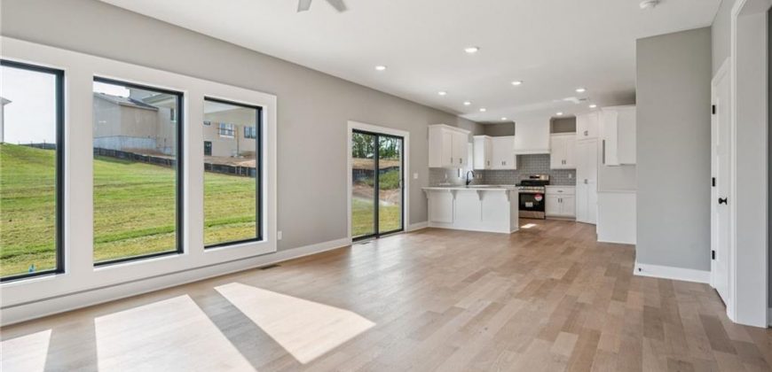 Homes for Sale in Liberty, MO 64068 | 1985  Longview Drive