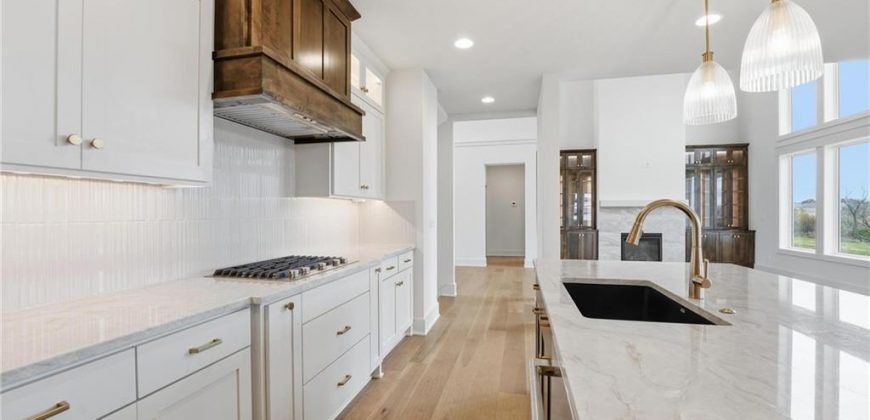 Homes for Sale in Kansas City, MO 64155 | 2304 NE Shoal Creek Parkway