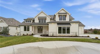 Homes for Sale in Kansas City, MO 64155 | 2304 NE Shoal Creek Parkway