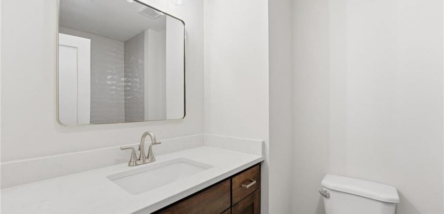 Homes for Sale in Kansas City, MO 64155 | 2304 NE Shoal Creek Parkway