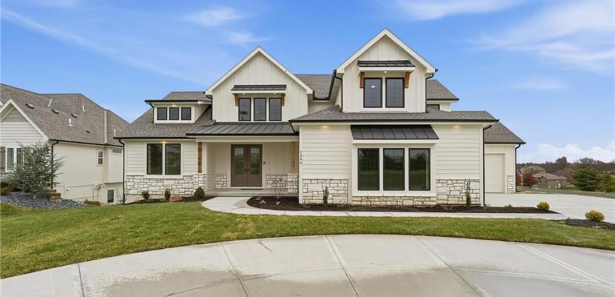 Homes for Sale in Kansas City, MO 64155 | 2304 NE Shoal Creek Parkway