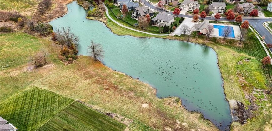 Homes for Sale in Kansas City, MO 64155 | 2304 NE Shoal Creek Parkway