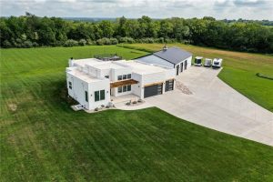 6320-NE-164th-Street-mls-2566466-image-1