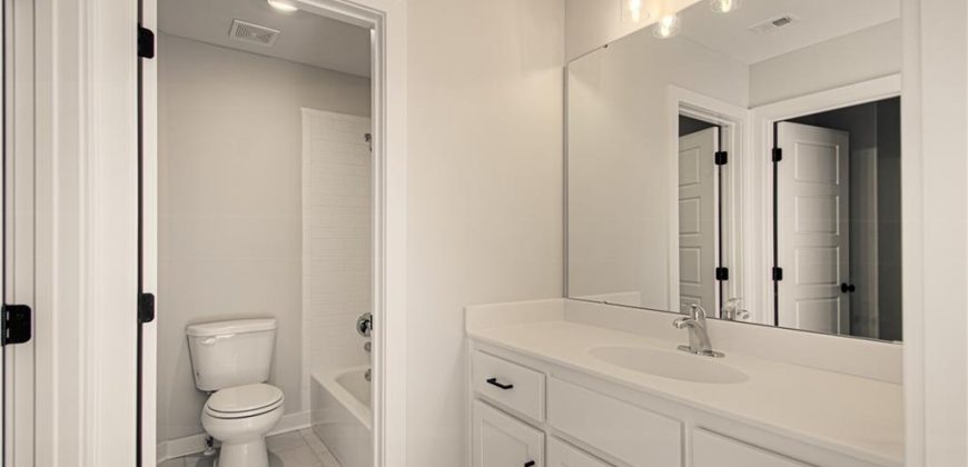 Homes for Sale in Liberty, MO 64068 | 1015  Fir Lane