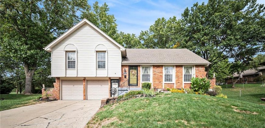 Homes for Sale in Kansas City, MO 64119 | 2704 NE 67th Place