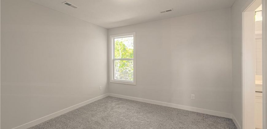 Homes for Sale in Kansas City, MO 64156 | 4814 NE 105th Street