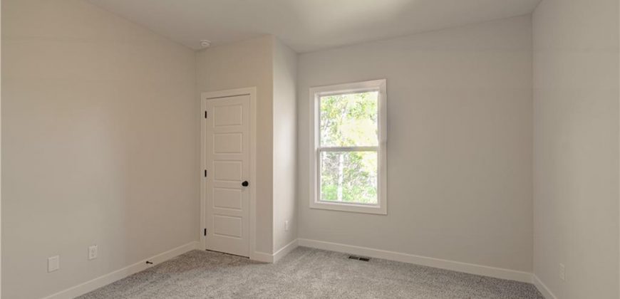 Homes for Sale in Kansas City, MO 64156 | 4814 NE 105th Street