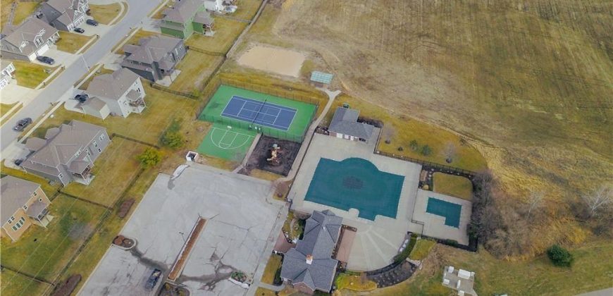 Homes for Sale in Kansas City, MO 64156 | 4814 NE 105th Street