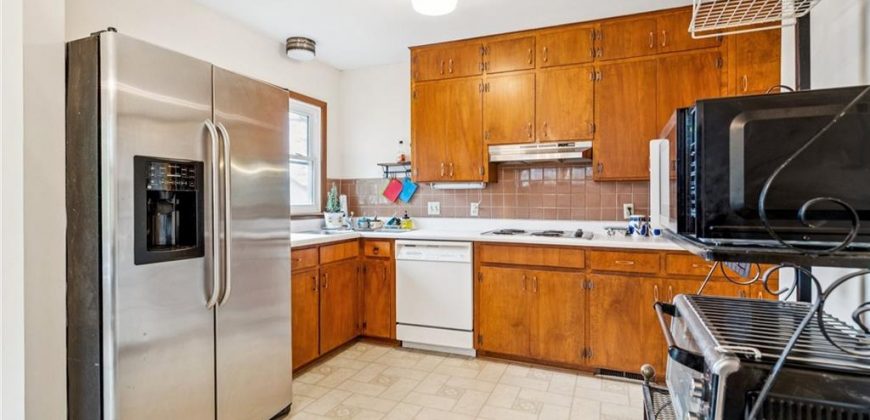 Homes for Sale in Smithville, MO 64089 | 3  Carver Place