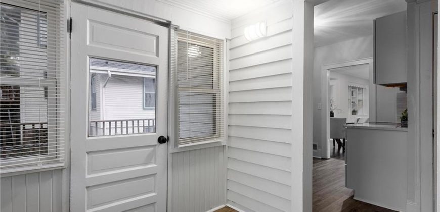 Homes for Sale in Liberty, MO 64068 | 34 S Jewell Street