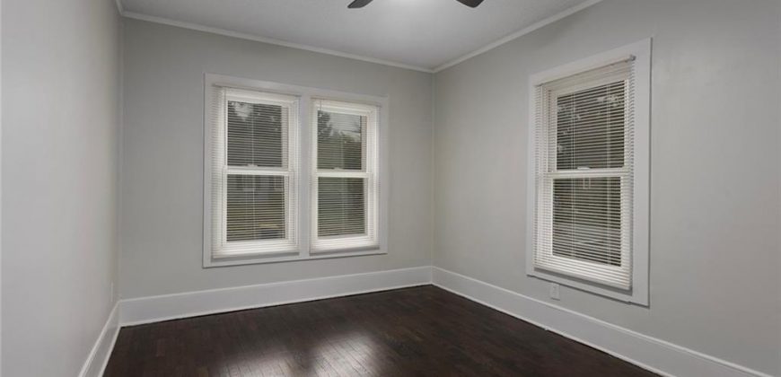 Homes for Sale in Liberty, MO 64068 | 34 S Jewell Street