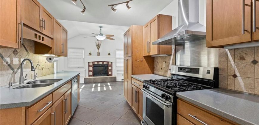 Homes for Sale in Kansas City, MO 64118 | 5248 N Flora Avenue