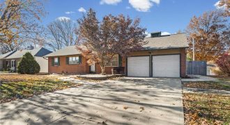 Homes for Sale in Kansas City, MO 64118 | 5248 N Flora Avenue
