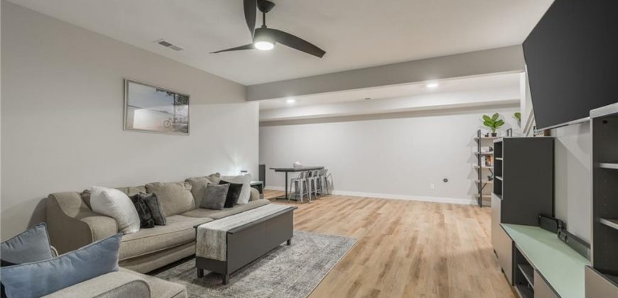 Homes for Sale in Kansas City, MO 64154 | 3925 NW 95th Terrace