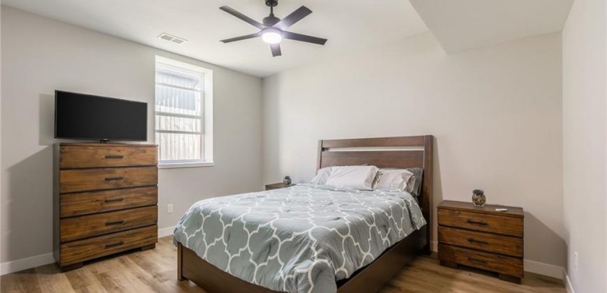 Homes for Sale in Kansas City, MO 64154 | 3925 NW 95th Terrace