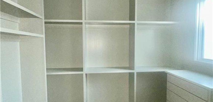 Homes for Sale in Parkville, MO 64152 | 7260 NW Pampas Lane