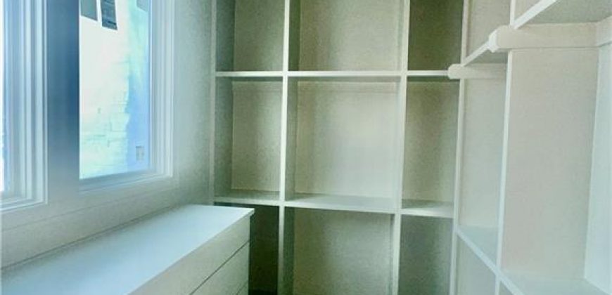 Homes for Sale in Parkville, MO 64152 | 7260 NW Pampas Lane