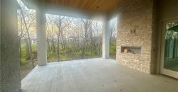 Homes for Sale in Parkville, MO 64152 | 7260 NW Pampas Lane