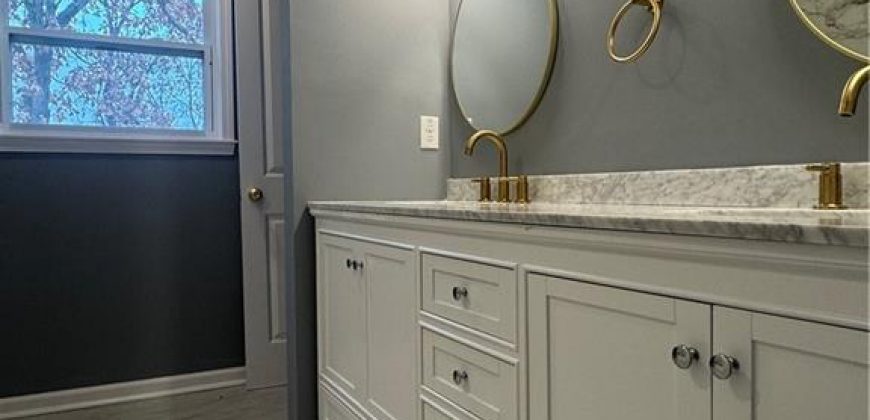 Homes for Sale in Kansas City, MO 64151 | 7412 N Strathbury Avenue