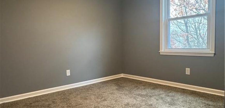 Homes for Sale in Kansas City, MO 64151 | 7412 N Strathbury Avenue