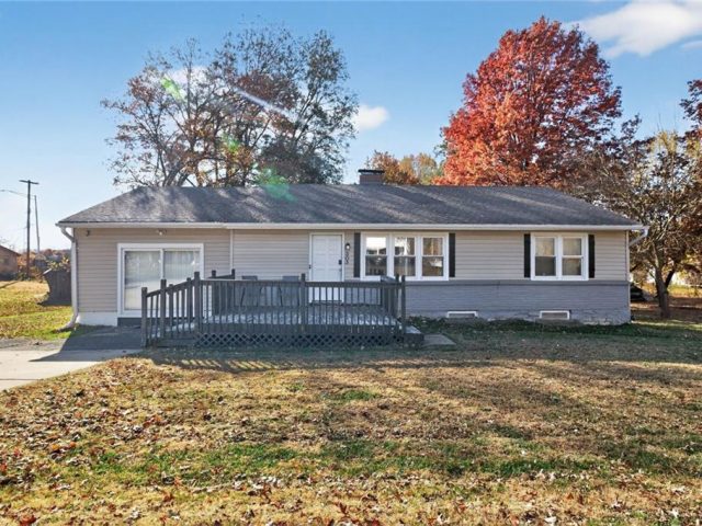 Homes for Sale in Kansas City, MO 64155 | 303 NE 109 Terrace