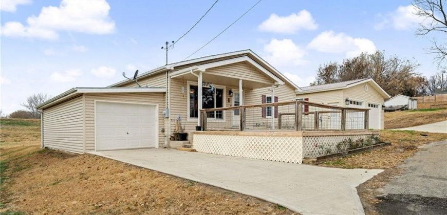 Homes for Sale in Camden Point, MO 64018 | 302  Dewey Avenue