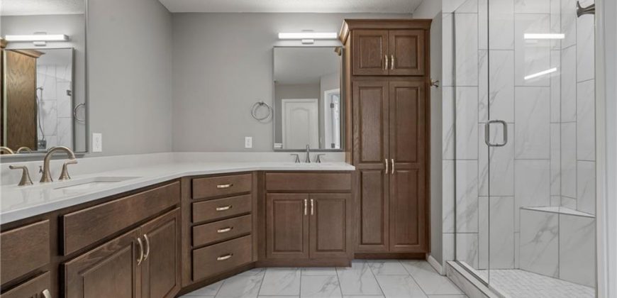 Homes for Sale in Kansas City, MO 64154 | 8800 N Hull Avenue