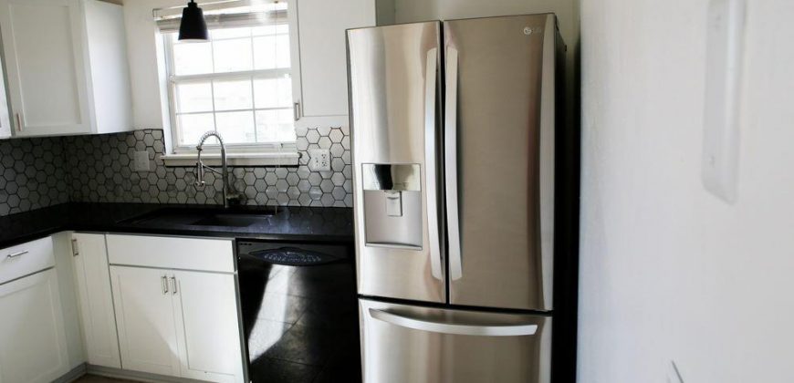 Homes for Sale in Kansas City, MO 64155 | 203 NW 112th Terrace