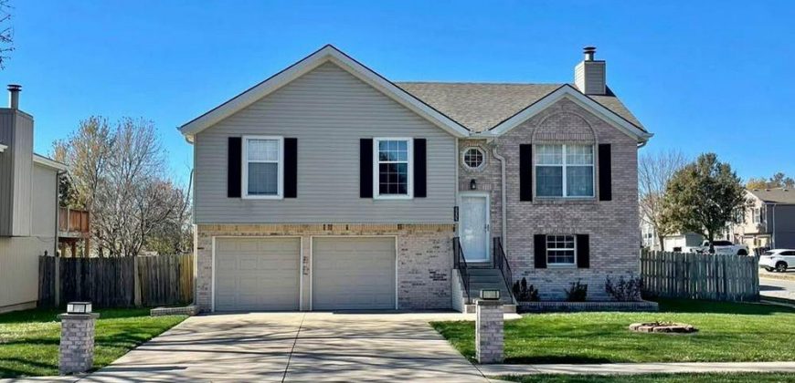 Homes for Sale in Kansas City, MO 64155 | 203 NW 112th Terrace